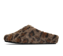 Load image into Gallery viewer, Fuzzy Leo Clog***Final Sale Not eligible for returns or exchanges
