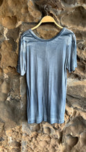 Load image into Gallery viewer, Basic Short Sleeve Top in Linen
