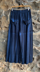 Cotton Gauze Pleats Pants in Last Blue