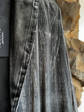 Load image into Gallery viewer, Silk Velvet Hand Painted Duster with Lamination
