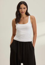 Load image into Gallery viewer, Melani Top in White
