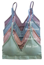 Load image into Gallery viewer, Ribbed Seamless Bra in Magenta OS
