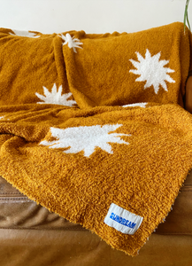 Sundream - Sun Plush Throw - Buckhorn Brown