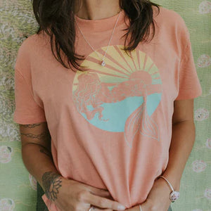 Your Go To Cropped Tee in Coral