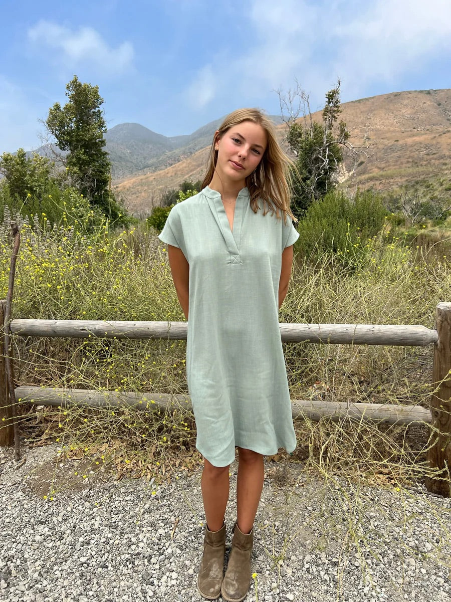 linen travel dress Oskar’s Boutique Tysa in Sage 1 size:US6 Welcome to JURANMO High off the shoulder neckline Zenni Dress