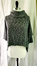 Load image into Gallery viewer, GAYA Ophelia Top Oskar’s Boutique Women&#39;s Tops
