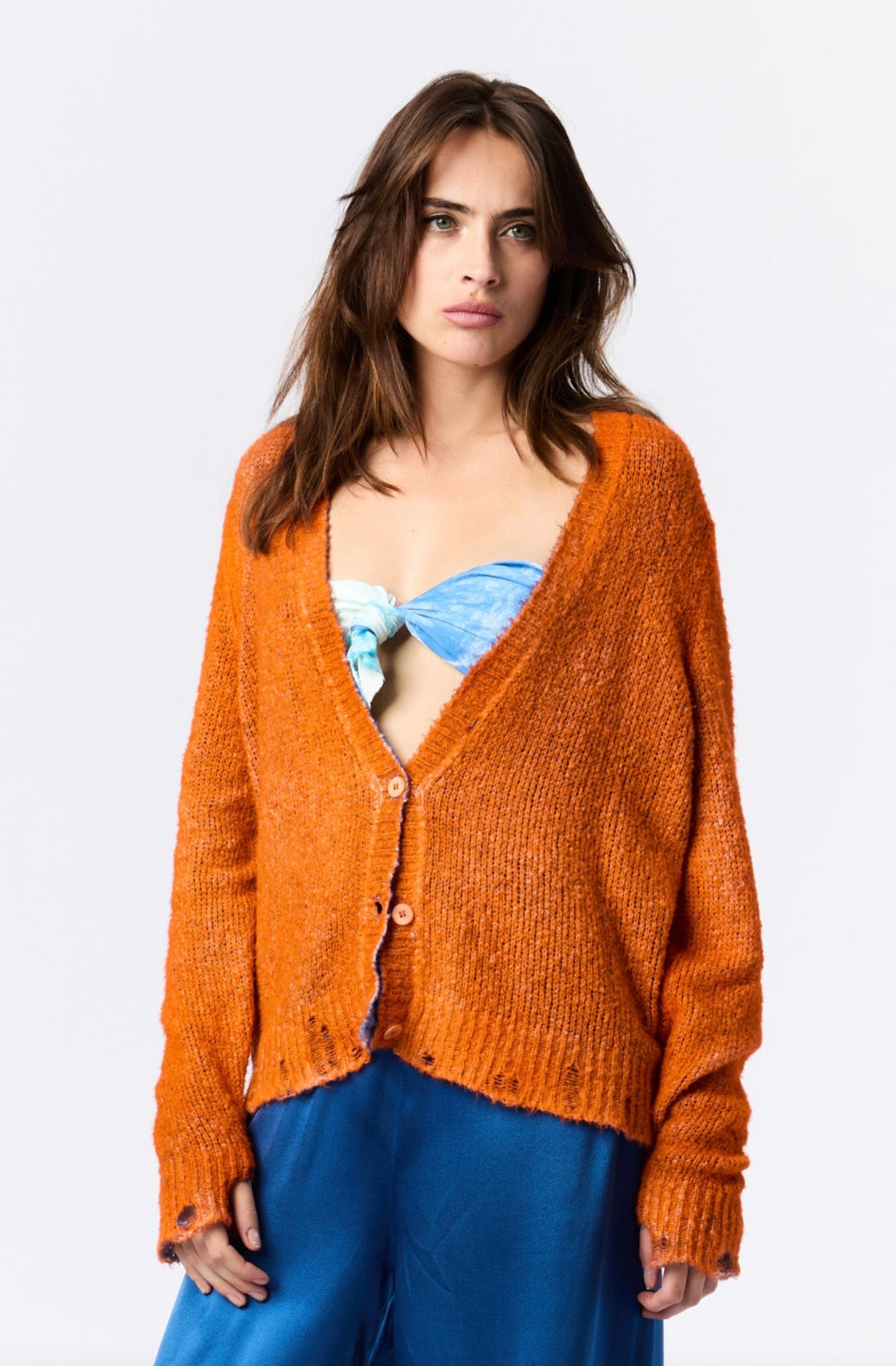 Bi Color Cardigan in Alchechengi/ Genziana