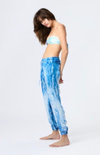 Load image into Gallery viewer, Marmo Effect Silk Joggers

