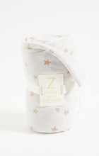 Load image into Gallery viewer, Sunday Plush Star Blanket in Frosted Latte88
