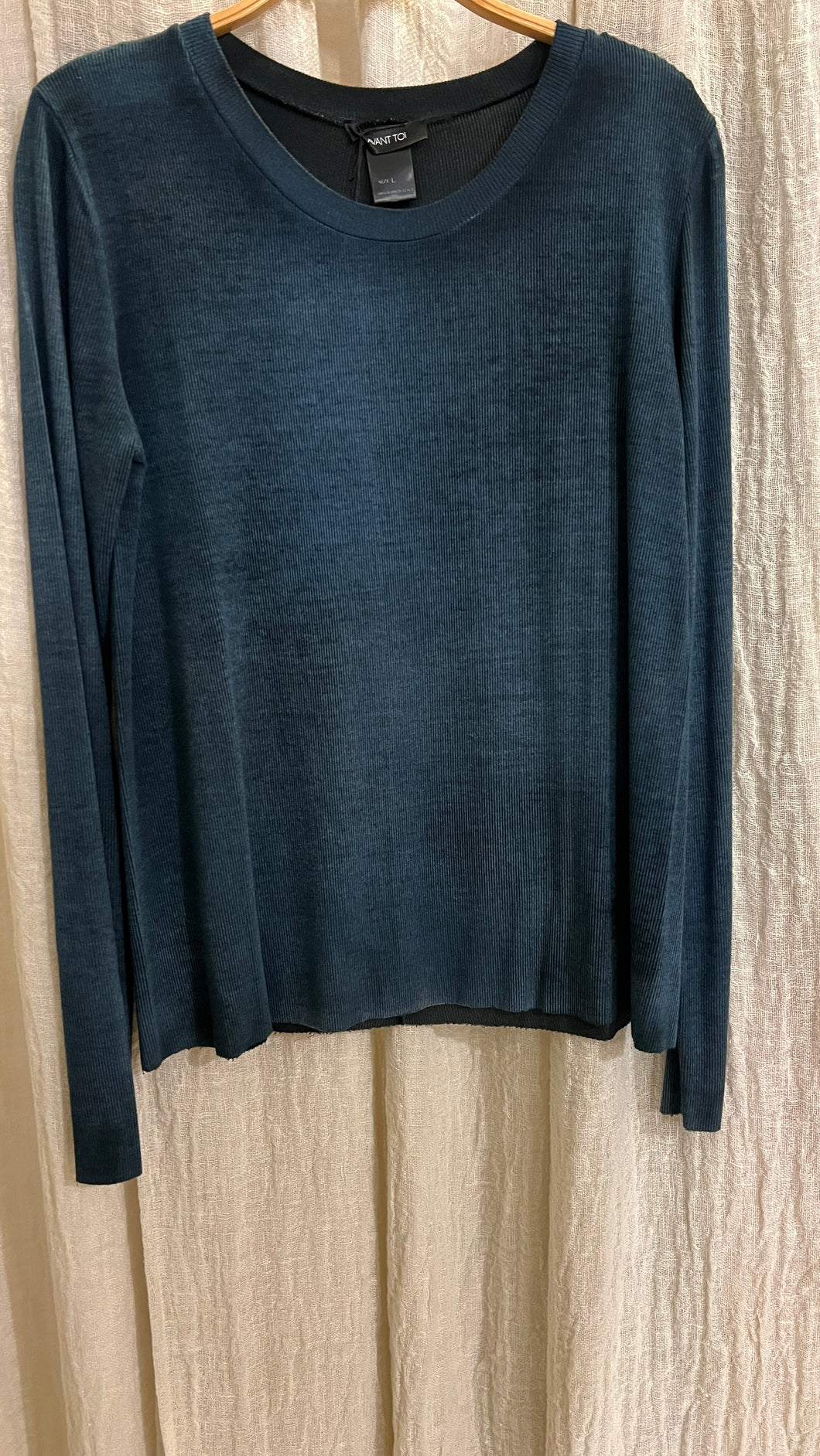 Ribbed Long Sleeve Shirt in N/Lake