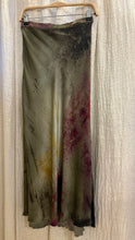 Load image into Gallery viewer, Flower Lake Printed Silk Skirt
